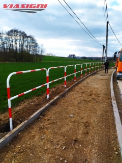 Produkcja montaż balustrad U-11a, ogrodzeń U-12a  łańcuchowych U-12b 