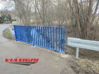 Produkcja montaż balustrad U-11a, ogrodzeń U-12a  łańcuchowych U-12b 