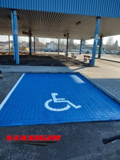 Malowanie oznakowania poziomego obiekty przemysłowe przestrzeń miejska