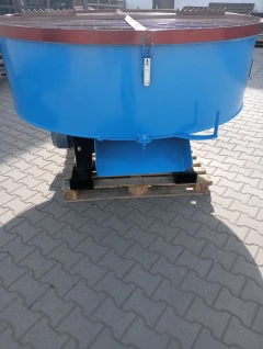Mieszalnik Betoniarka elektryczna 1000 l /PRODUCENT