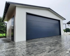 Garaże blaszane z płyty warstwowej – Solidne i trwałe rozwiązanie dla Twojej posesji! GardHouse