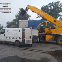 DmTech - wynajem, serwis, sprzedaż ładowarek teleskopowych i wózków widłowych